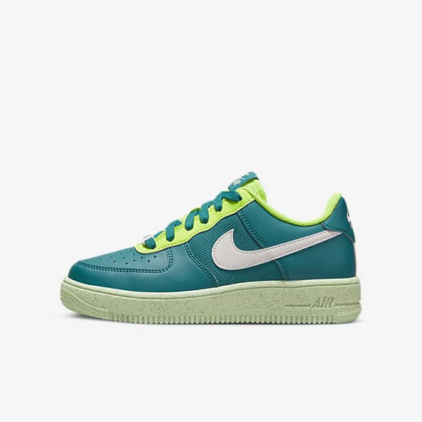 Boys blue nike sneakers 2025